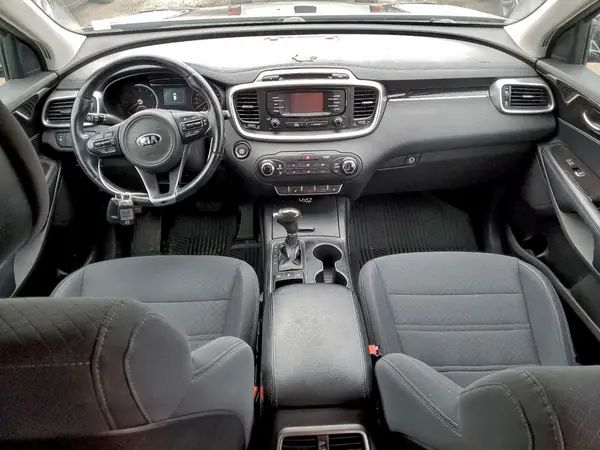 5XYPGDA14GG069707 2016 KIA SORENTO - Image 8