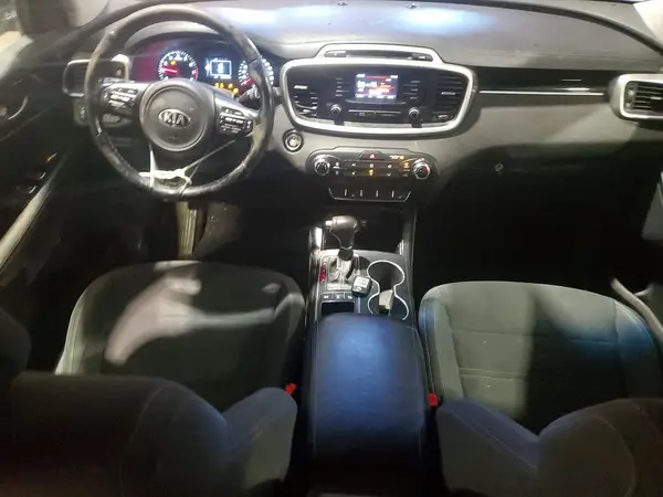 5XYPGDA16GG152863 2016 KIA SORENTO - Image 8