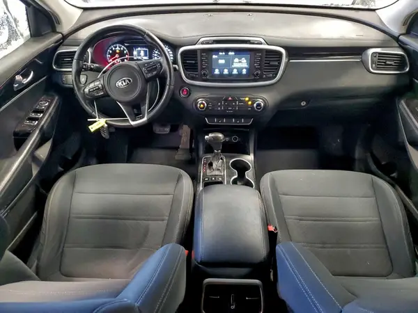 5XYPGDA18HG305325 2017 KIA SORENTO - Image 8