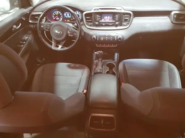 5XYPGDA30GG001812 2016 KIA SORENTO - Image 8