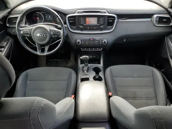 5XYPGDA30GG029142 2016 KIA SORENTO - Image 8