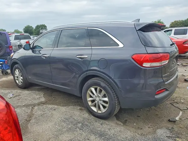 5XYPGDA30GG029657 2016 KIA SORENTO - Image 2