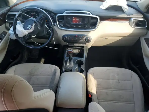 5XYPGDA30GG033174 2016 KIA SORENTO - Image 8