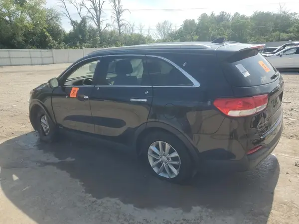 5XYPGDA30GG044921 2016 KIA SORENTO - Image 2