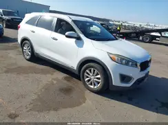 5XYPGDA30GG047950 2016 KIA SORENTO
