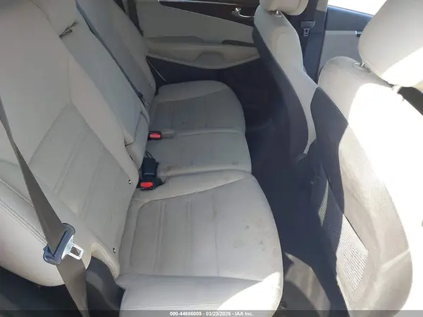 5XYPGDA30GG047950 2016 KIA SORENTO - Image 8
