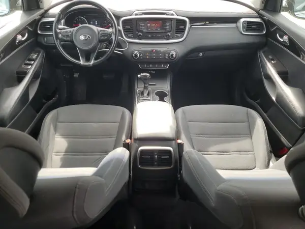 5XYPGDA30GG052307 2016 KIA SORENTO - Image 8