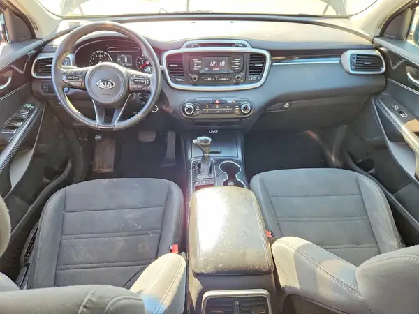 5XYPGDA30GG052940 2016 KIA SORENTO - Image 8