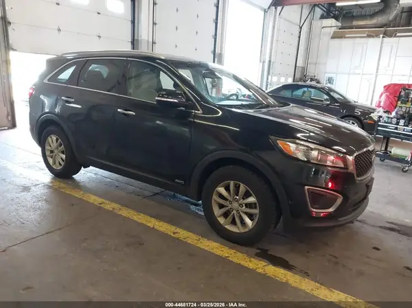 5XYPGDA30GG059497 2016 KIA SORENTO - Image 1