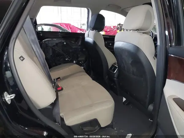 5XYPGDA30GG059497 2016 KIA SORENTO - Image 8