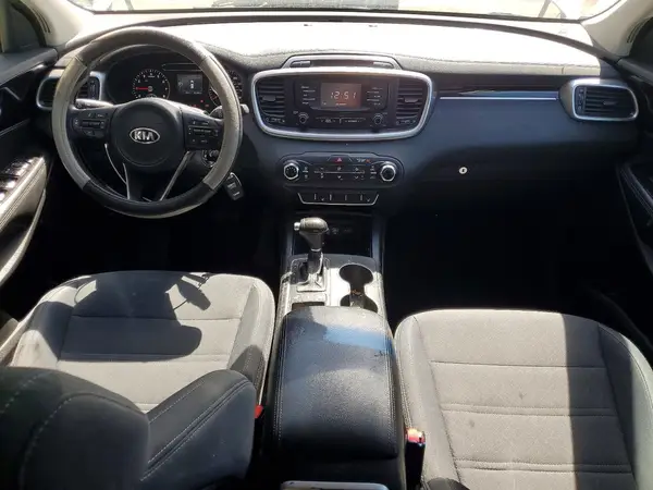 5XYPGDA30GG067325 2016 KIA SORENTO - Image 8