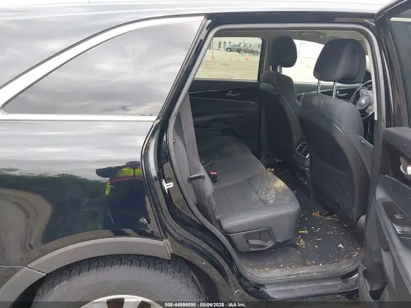 5XYPGDA30GG067518 2016 KIA SORENTO - Image 8