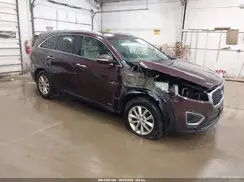 5XYPGDA30GG067583 2016 KIA SORENTO
