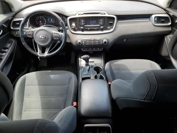 5XYPGDA30GG070774 2016 KIA SORENTO - Image 8