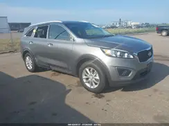 5XYPGDA30GG087316 2016 KIA SORENTO