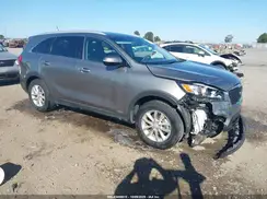 5XYPGDA30GG105362 2016 KIA SORENTO