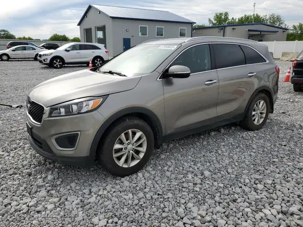 5XYPGDA30GG105460 2016 KIA SORENTO - Image 1