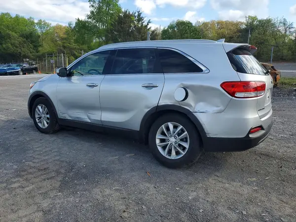 5XYPGDA30GG108469 2016 KIA SORENTO - Image 2