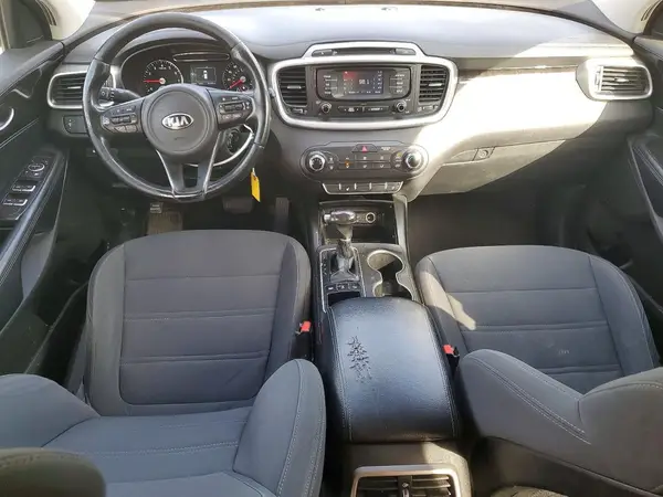 5XYPGDA30GG108469 2016 KIA SORENTO - Image 8
