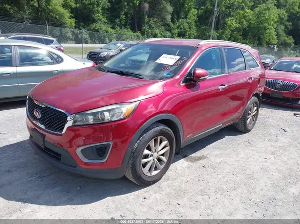 5XYPGDA30GG111307 2016 KIA SORENTO - Image 2