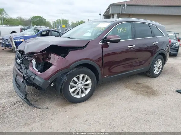 5XYPGDA30GG113560 2016 KIA SORENTO - Image 2