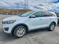 5XYPGDA30GG140533 2016 KIA SORENTO