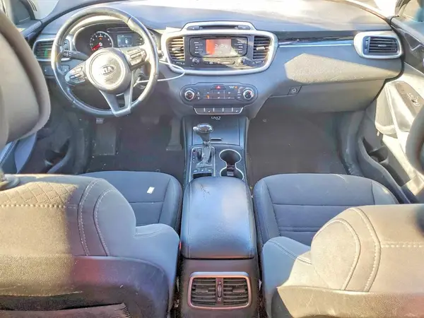 5XYPGDA30GG149619 2016 KIA SORENTO - Image 8