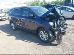 5XYPGDA30GG150155 2016 KIA SORENTO