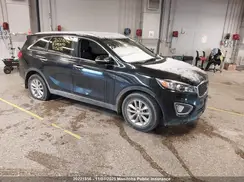 5XYPGDA30GG152181 2016 KIA SORENTO