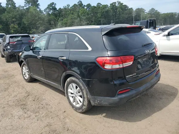 5XYPGDA30GG167991 2016 KIA SORENTO - Image 2