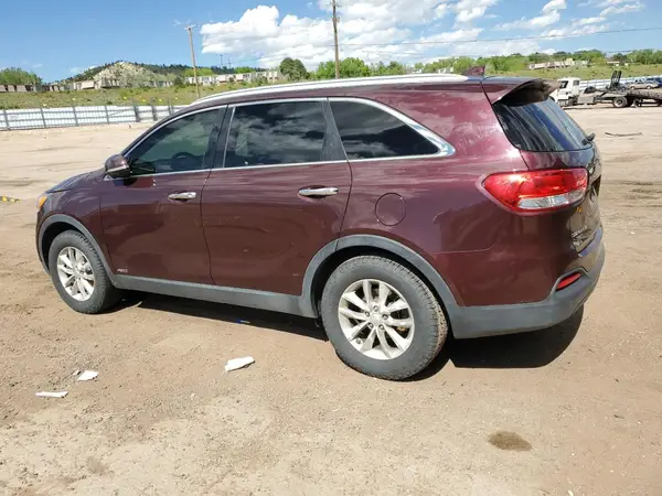 5XYPGDA30HG189393 2017 KIA SORENTO - Image 2