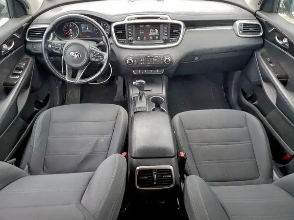 5XYPGDA30HG197140 2017 KIA SORENTO - Image 8