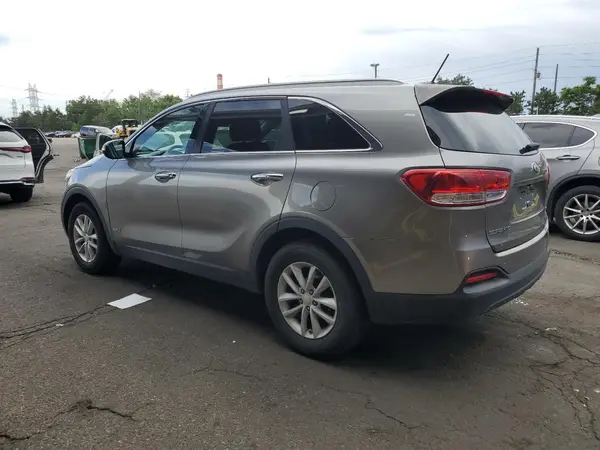 5XYPGDA30HG204006 2017 KIA SORENTO - Image 2