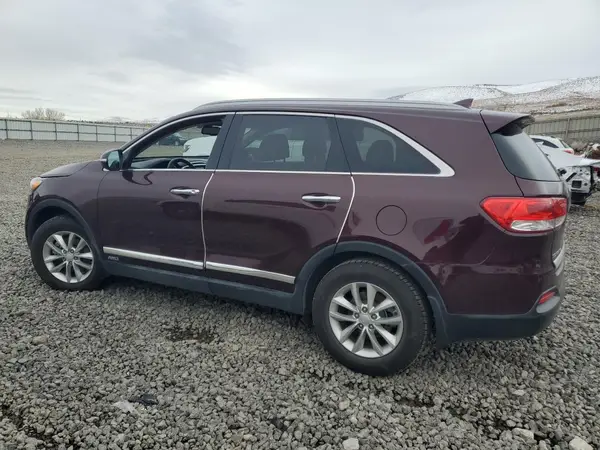 5XYPGDA30HG204121 2017 KIA SORENTO - Image 2