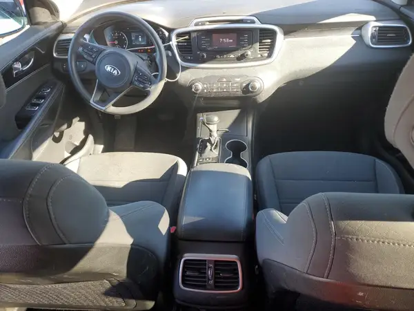5XYPGDA30HG217516 2017 KIA SORENTO - Image 8