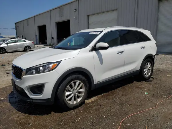 5XYPGDA30HG237085 2017 KIA SORENTO - Image 1