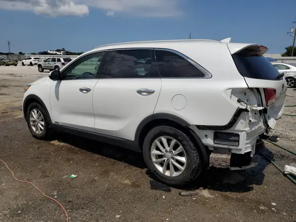 5XYPGDA30HG237085 2017 KIA SORENTO - Image 2