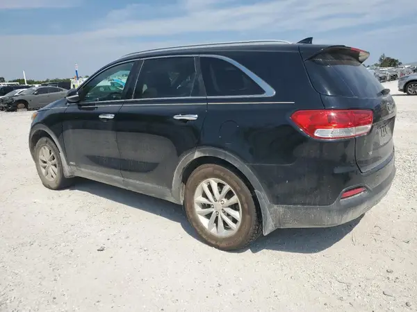 5XYPGDA30HG248538 2017 KIA SORENTO - Image 2