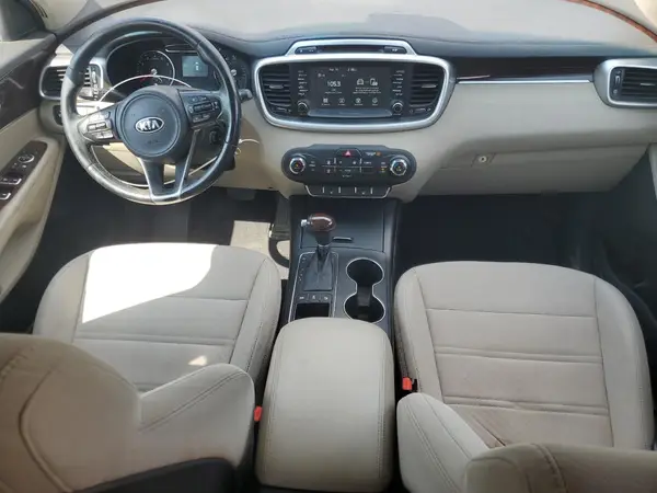 5XYPGDA30HG248538 2017 KIA SORENTO - Image 8