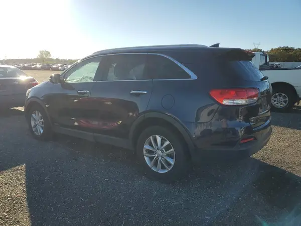 5XYPGDA30HG256462 2017 KIA SORENTO - Image 2