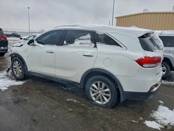 5XYPGDA30HG258518 2017 KIA SORENTO - Image 2