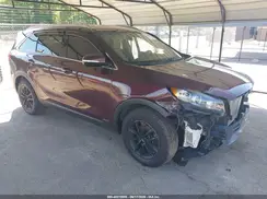 5XYPGDA30HG261483 2017 KIA SORENTO