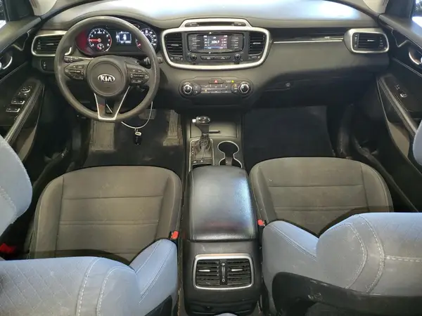 5XYPGDA30HG271401 2017 KIA SORENTO - Image 8