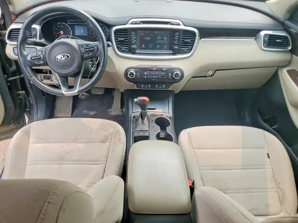 5XYPGDA30HG276436 2017 KIA SORENTO - Image 8