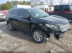 5XYPGDA30HG284195 2017 KIA SORENTO