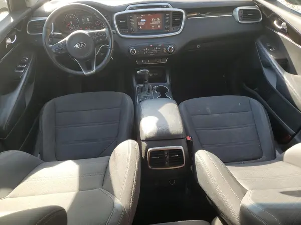5XYPGDA30HG293298 2017 KIA SORENTO - Image 8