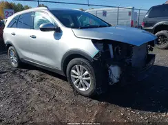 5XYPGDA30HG296640 2017 KIA SORENTO