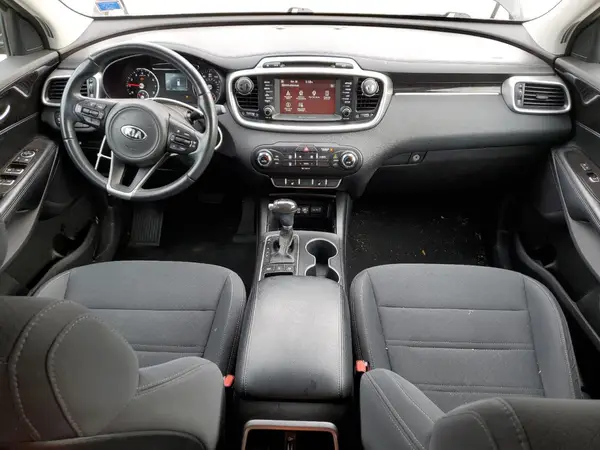 5XYPGDA30HG303831 2017 KIA SORENTO - Image 8