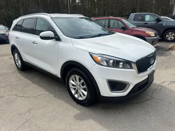 5XYPGDA30JG347351 2018 KIA SORENTO - Image 1