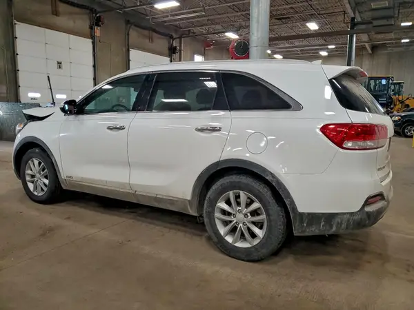 5XYPGDA30JG358155 2018 KIA SORENTO - Image 2